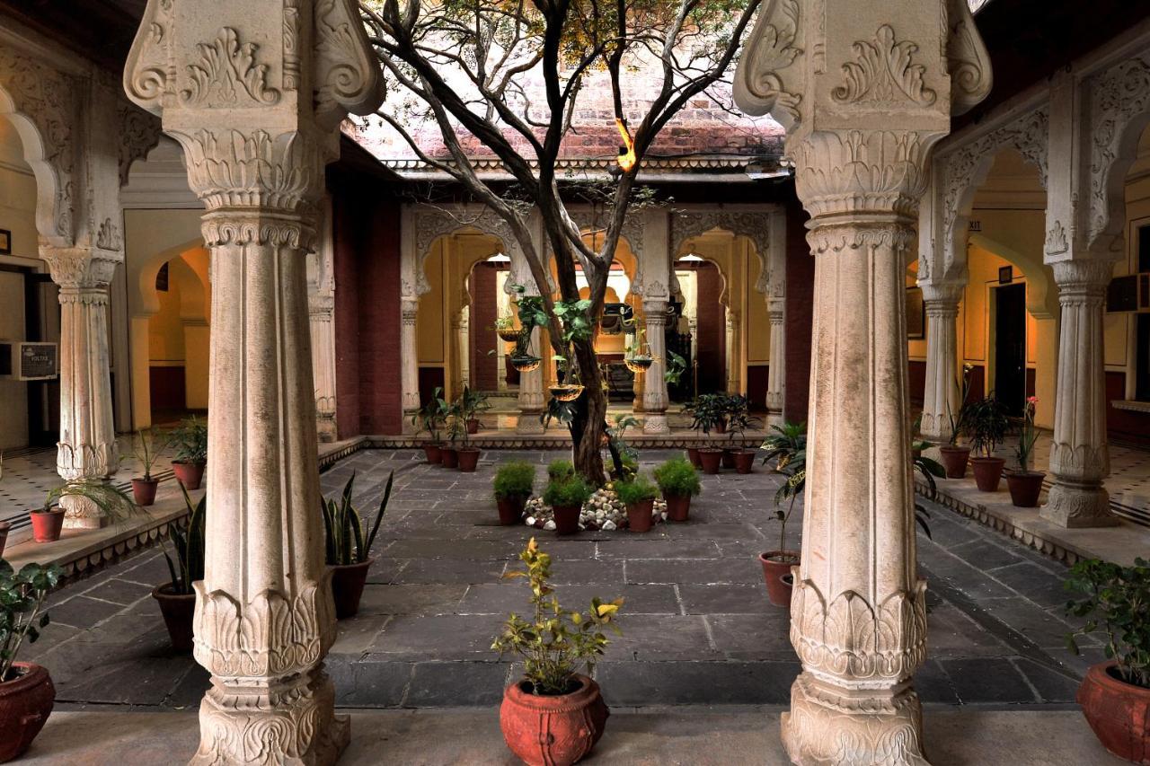 Welcomheritage Umed Bhawan Palace Kota  Dış mekan fotoğraf